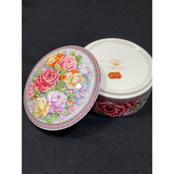 Vintage Lefton Porcelain Lidded Trinket Dish Or Powder Pot Floral Painted - Picture 6 of 10